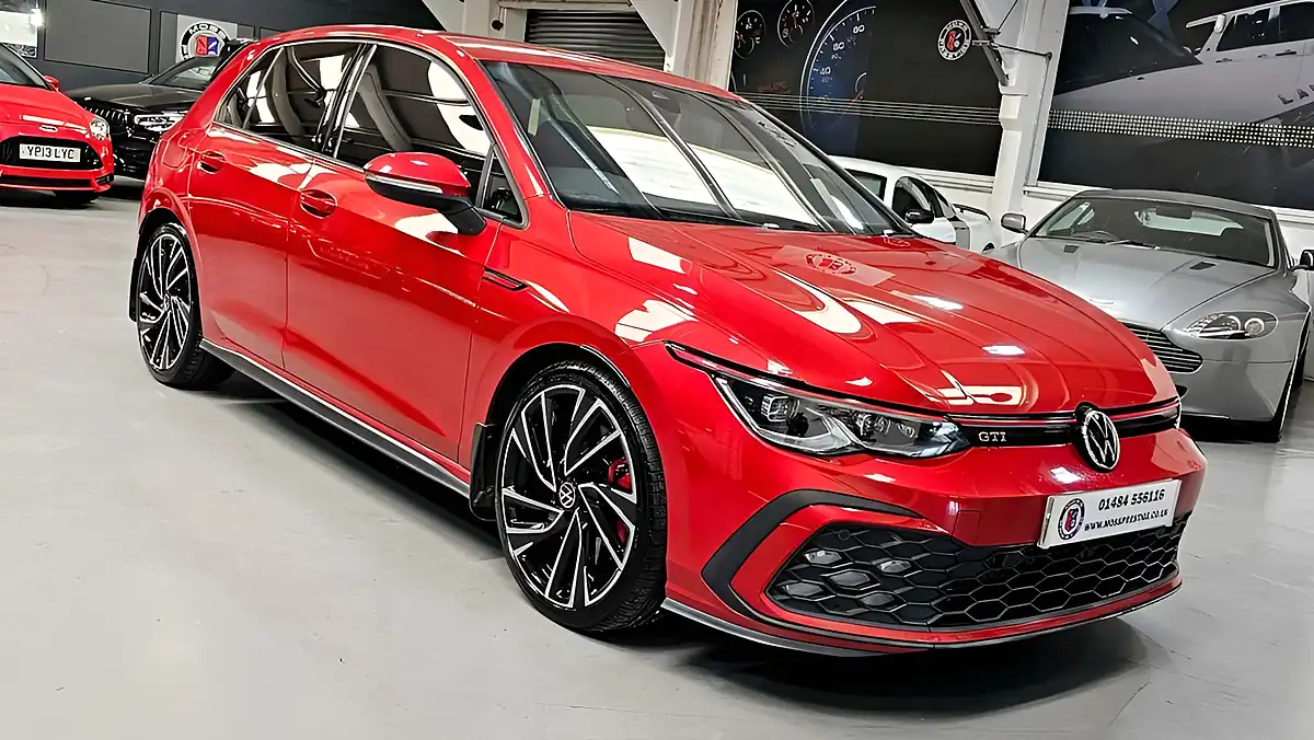 Used 2021 Volkswagen Golf GTI Kings Red - Interior and Exterior details 15