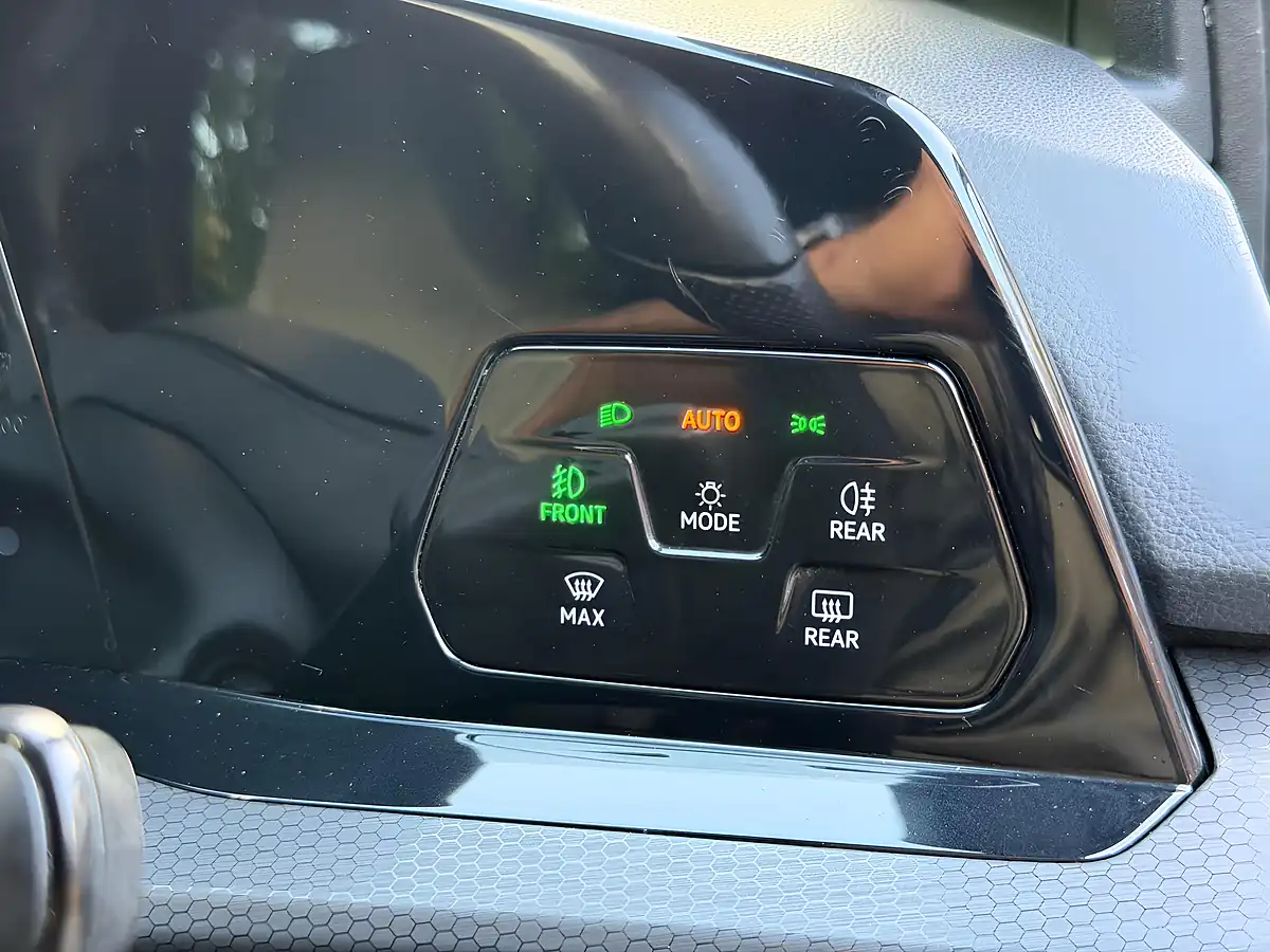 Used 2021 Volkswagen Golf GTI Moonstone Grey - Interior and Exterior details 19