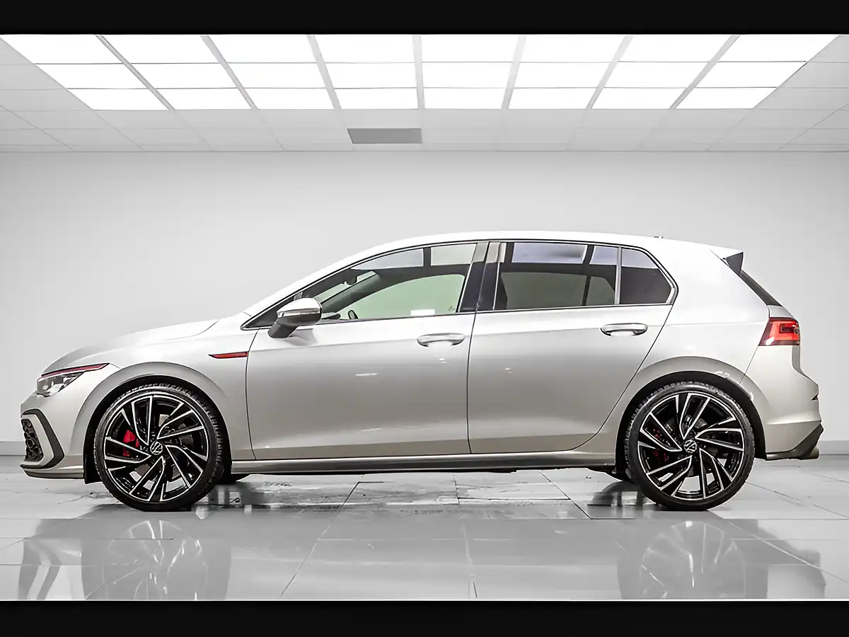 Used 2021 Volkswagen Golf GTI Silver - Interior and Exterior details 2