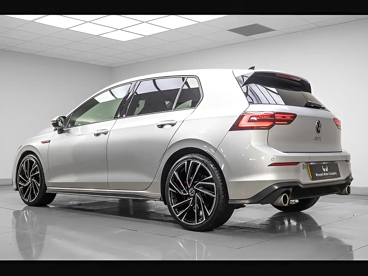 Used 2021 Volkswagen Golf GTI Silver - Interior and Exterior details 4