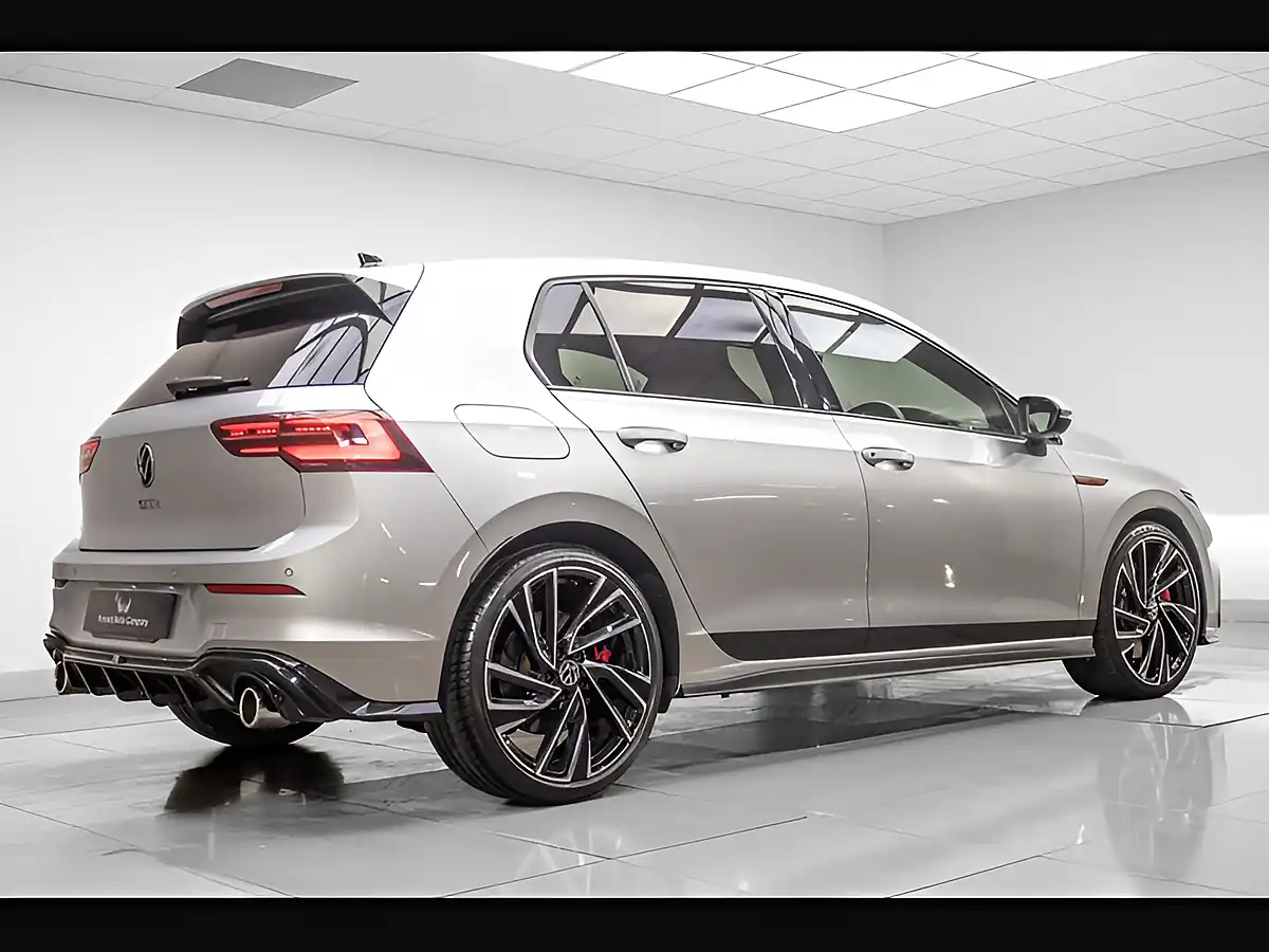 Used 2021 Volkswagen Golf GTI Silver - Interior and Exterior details 6