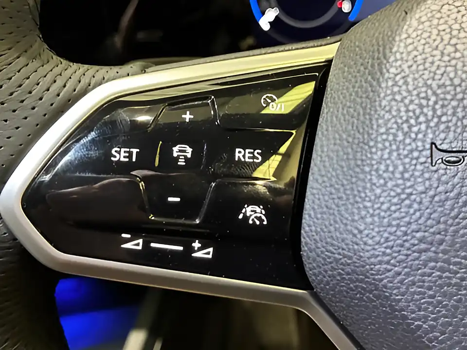 Used 2021 Volkswagen Golf GTI White - Interior and Exterior details 13