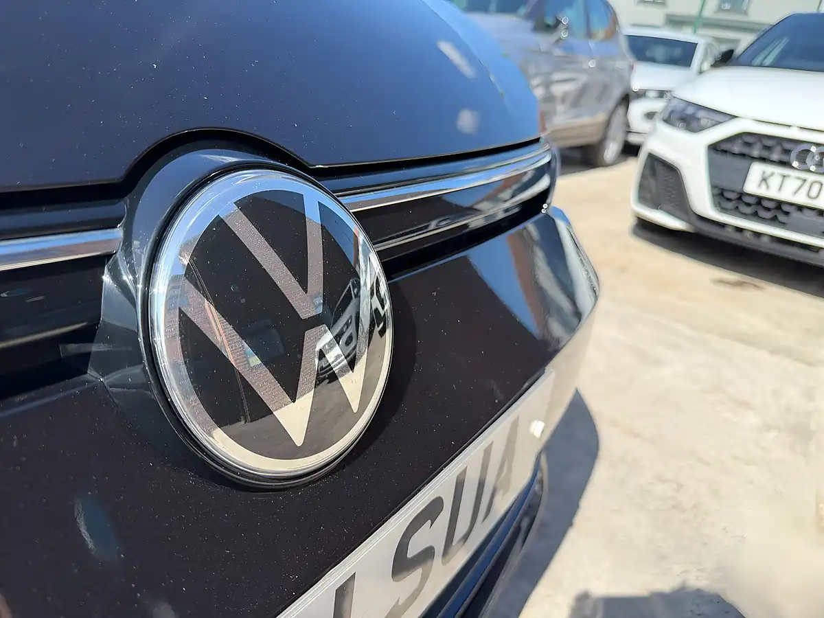 Used 2021 Volkswagen Golf Life Black - Interior and Exterior details 9