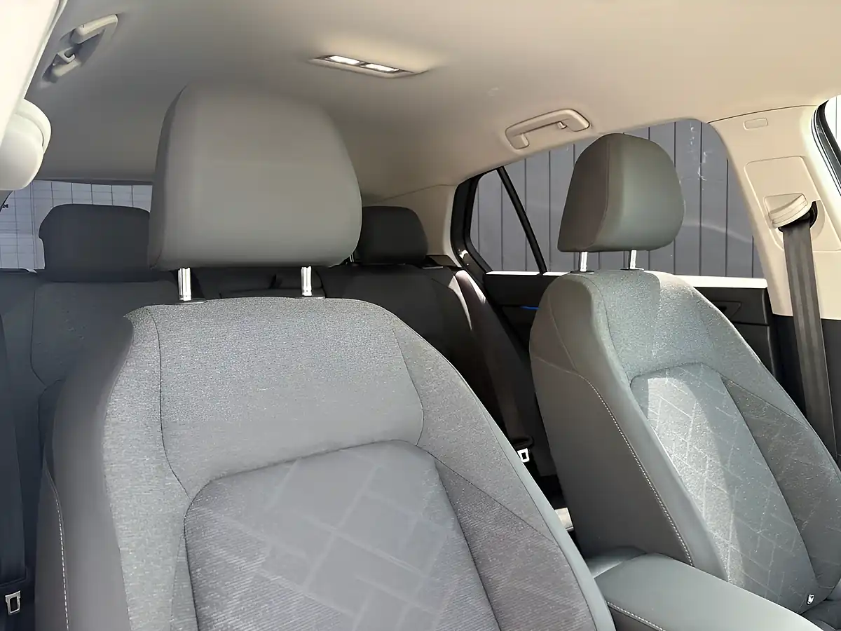 Used 2021 Volkswagen Golf Life Grey - Interior and Exterior details 17