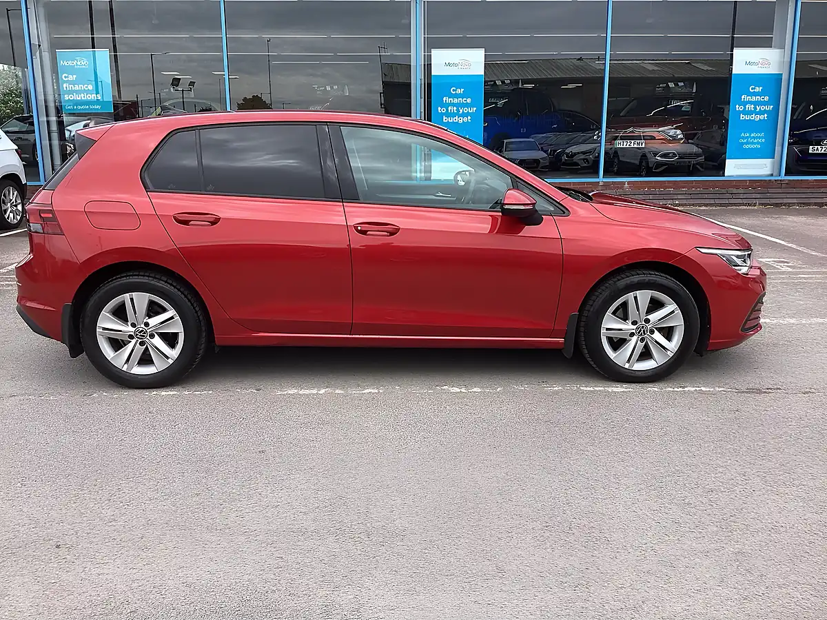 Used 2021 Volkswagen Golf Life Red - Interior and Exterior details 16