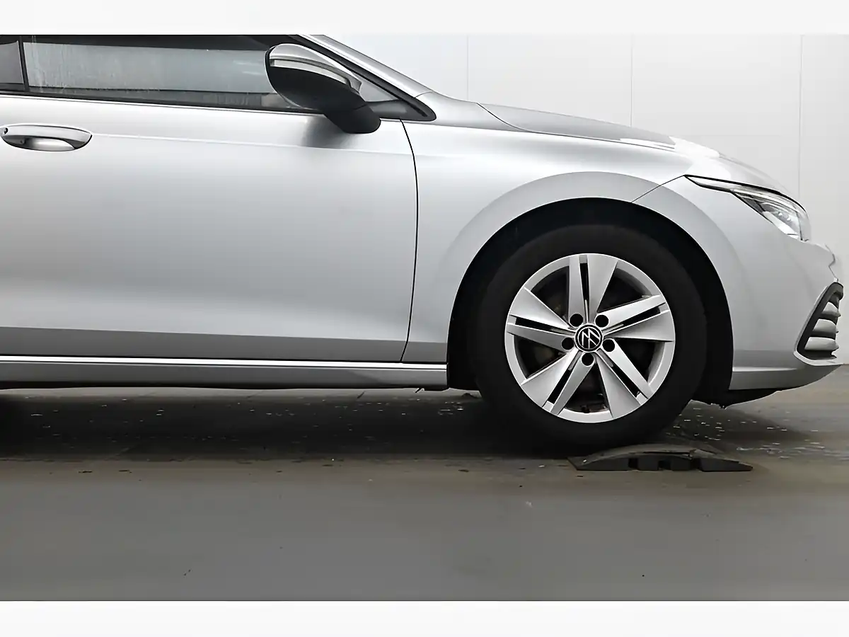 Used 2021 Volkswagen Golf Life Silver - Interior and Exterior details 13