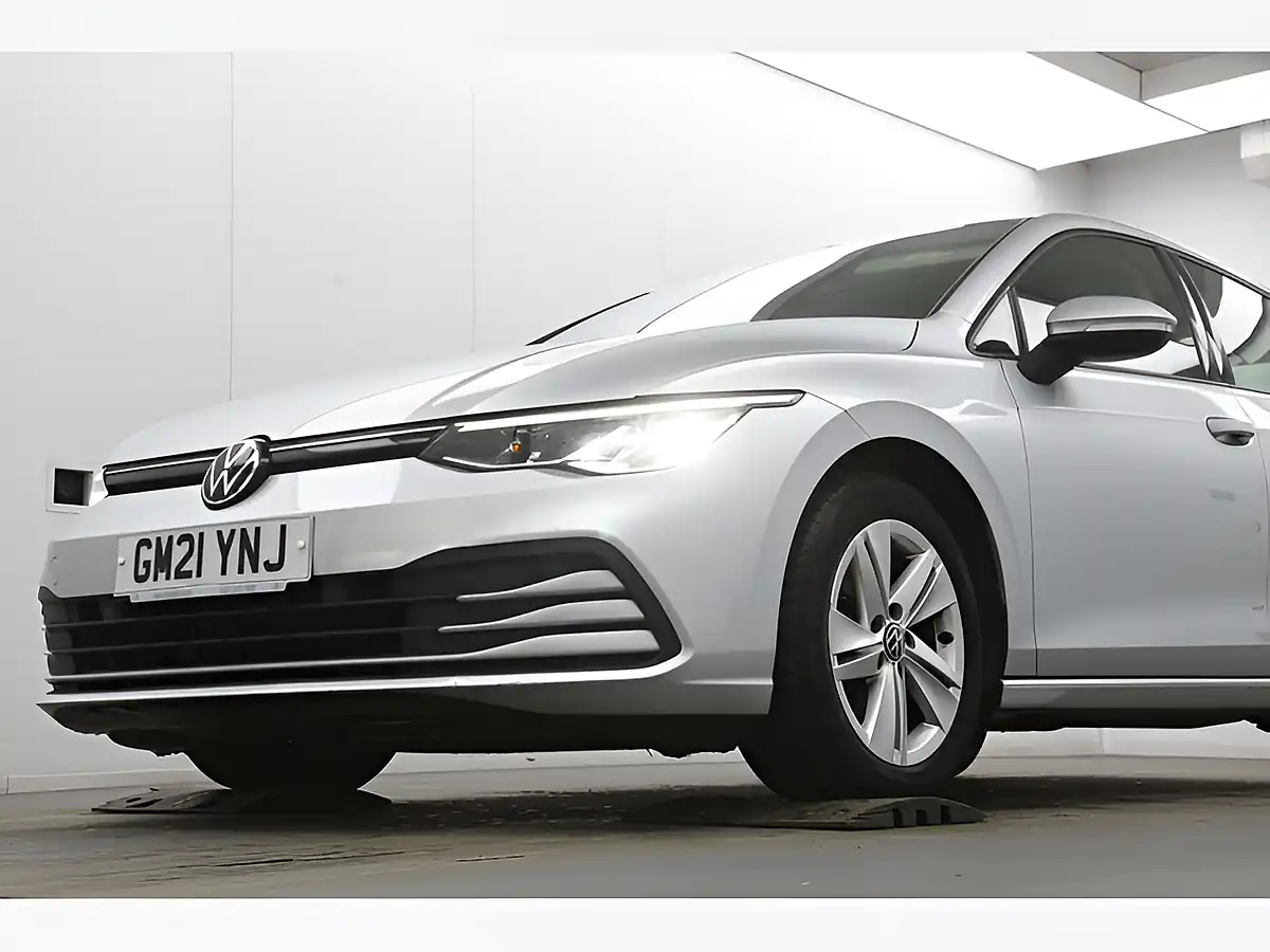 Used 2021 Volkswagen Golf Life Silver - Interior and Exterior details 5