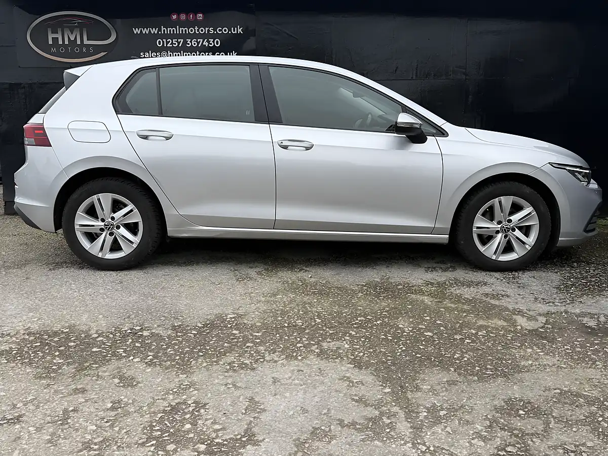Used 2021 Volkswagen Golf Life Silver - Interior and Exterior details 7
