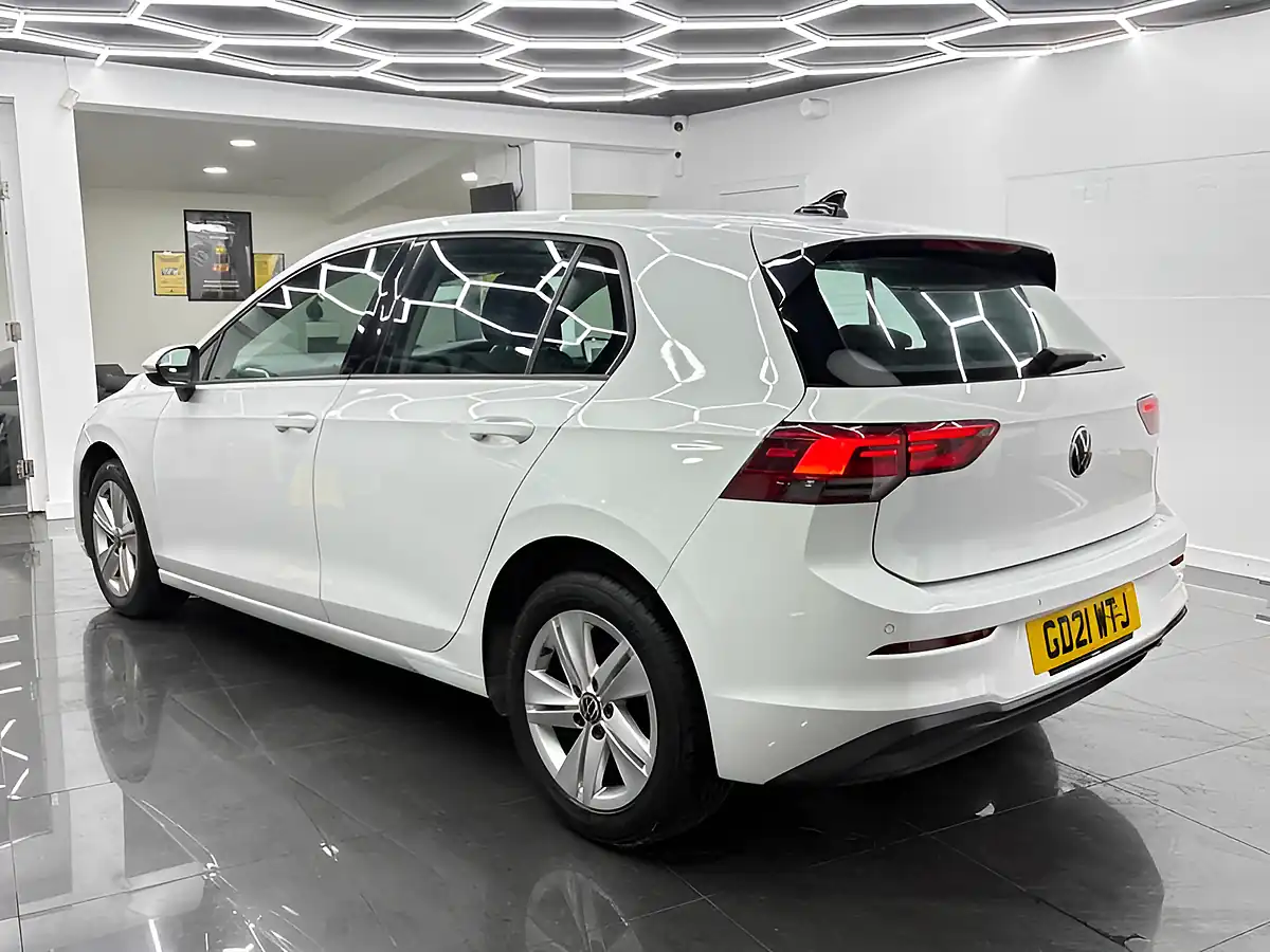Used 2021 Volkswagen Golf Life White - Interior and Exterior details 4