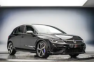 Used 2021 Volkswagen Golf R Black - Interior and Exterior details 5