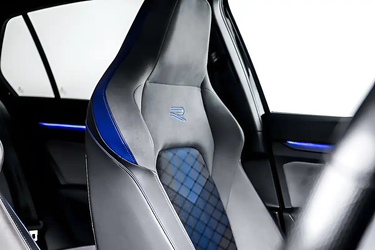 Used 2021 Volkswagen Golf R Black - Interior and Exterior details 3