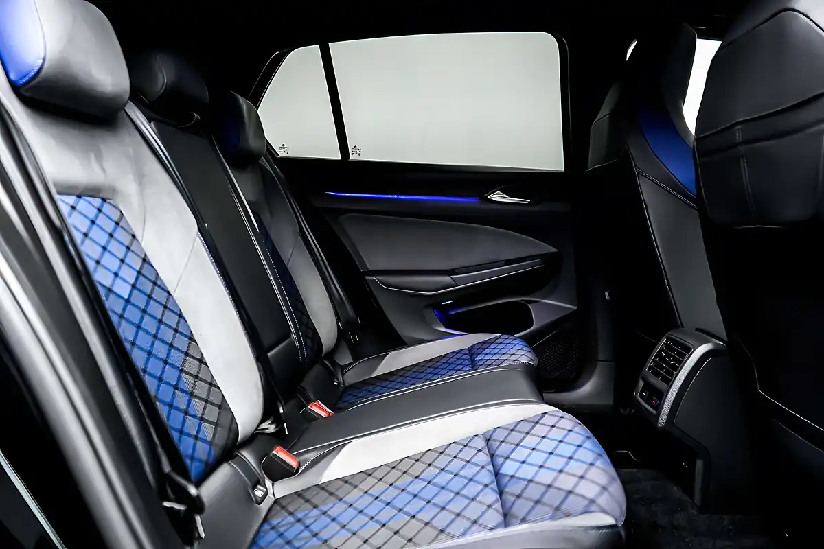 Used 2021 Volkswagen Golf R Black - Interior and Exterior details 8