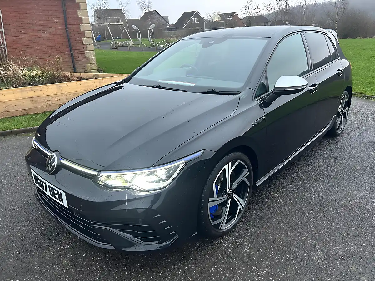 Used 2021 Volkswagen Golf R Black - Interior and Exterior details 3