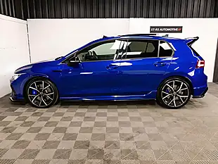 Used 2021 Volkswagen Golf R Blue - Interior and Exterior details 4