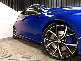 Used 2021 Volkswagen Golf R Blue - Interior and Exterior details 6