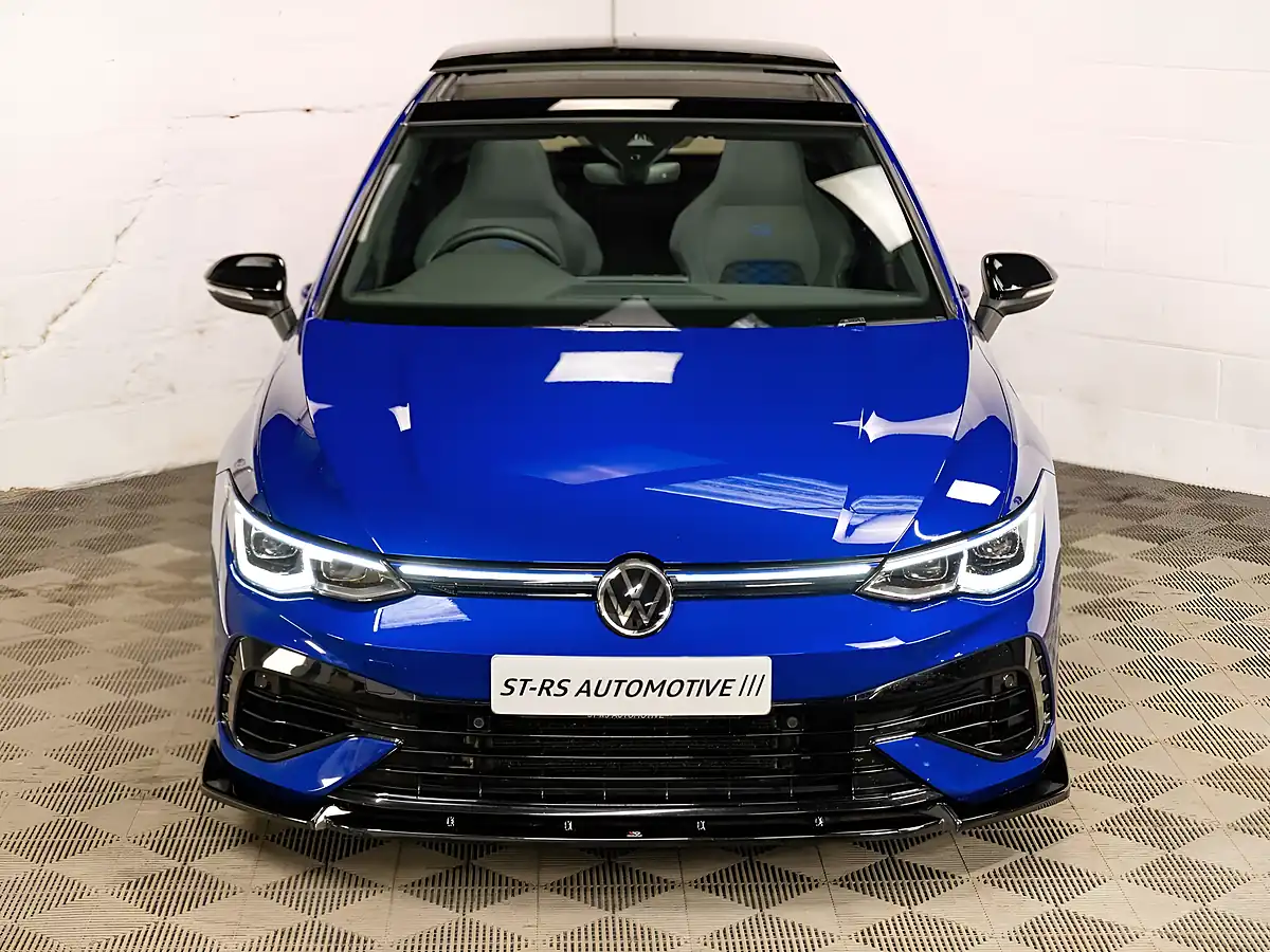 Used 2021 Volkswagen Golf R Blue - Interior and Exterior details 7