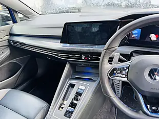Used 2021 Volkswagen Golf R Blue - Interior and Exterior details 15