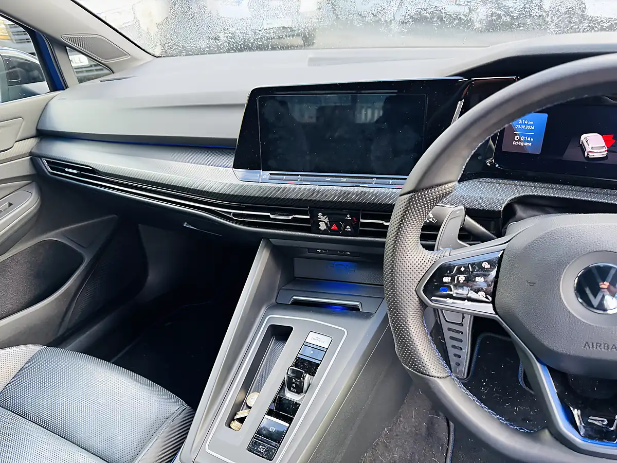 Used 2021 Volkswagen Golf R Blue - Interior and Exterior details 15