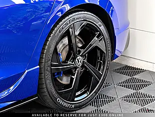 Used 2021 Volkswagen Golf R Blue - Interior and Exterior details 14