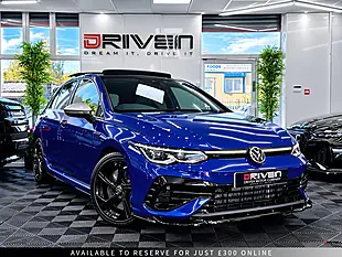 Used 2021 Volkswagen Golf R Blue - Interior and Exterior details 8