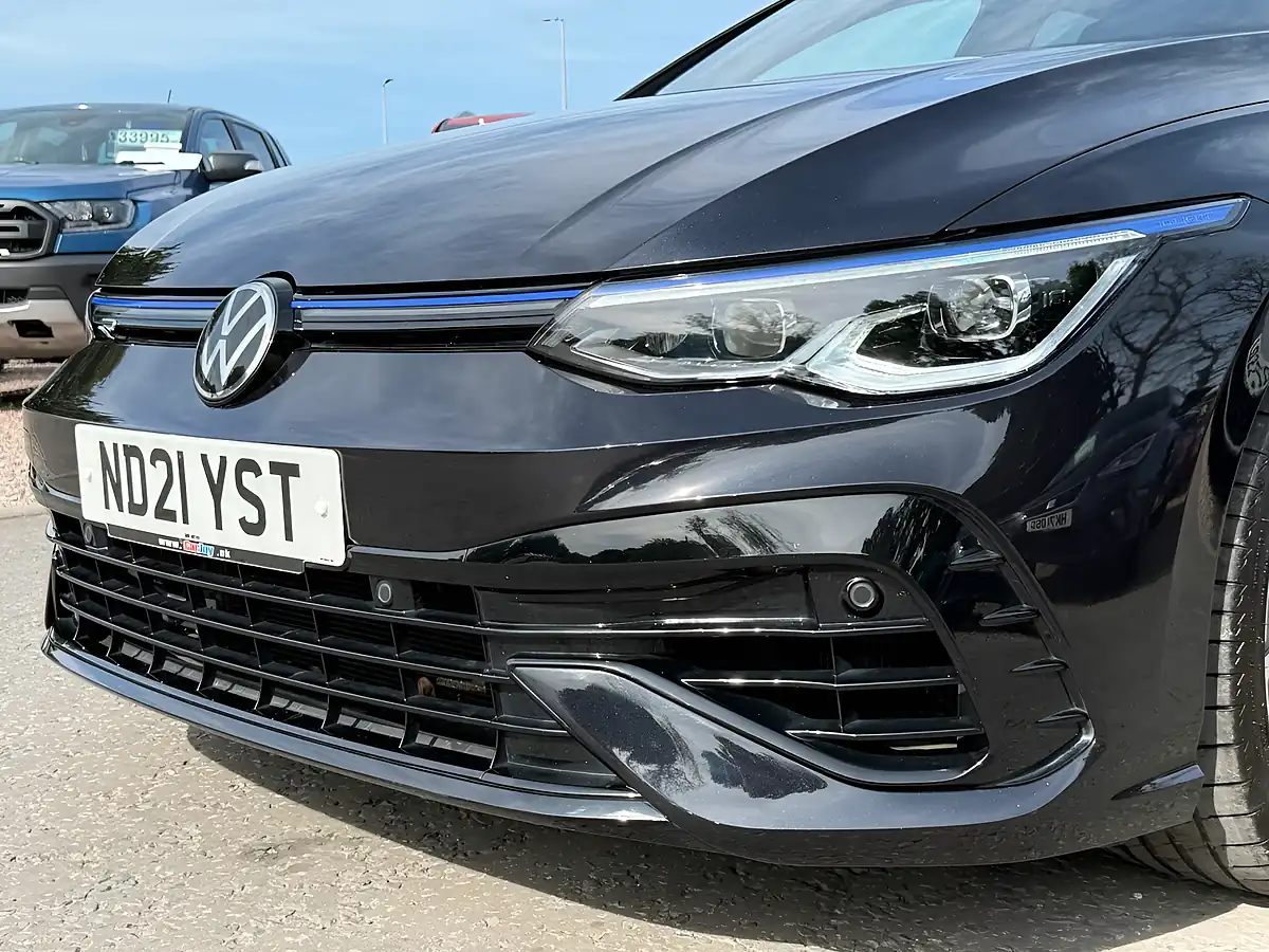 Used 2021 Volkswagen Golf R Deep Black - Interior and Exterior details 12