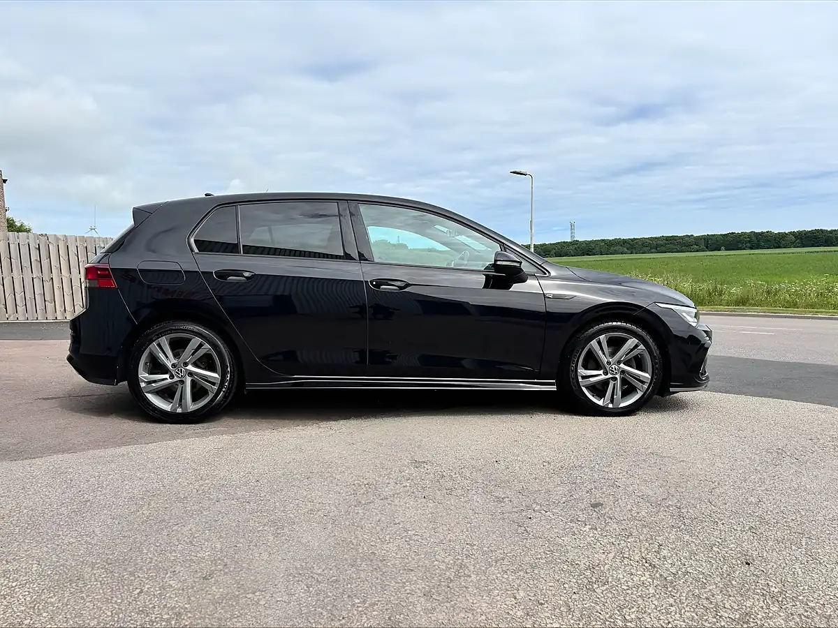 Used 2021 Volkswagen Golf R-Line Black - Interior and Exterior details 11