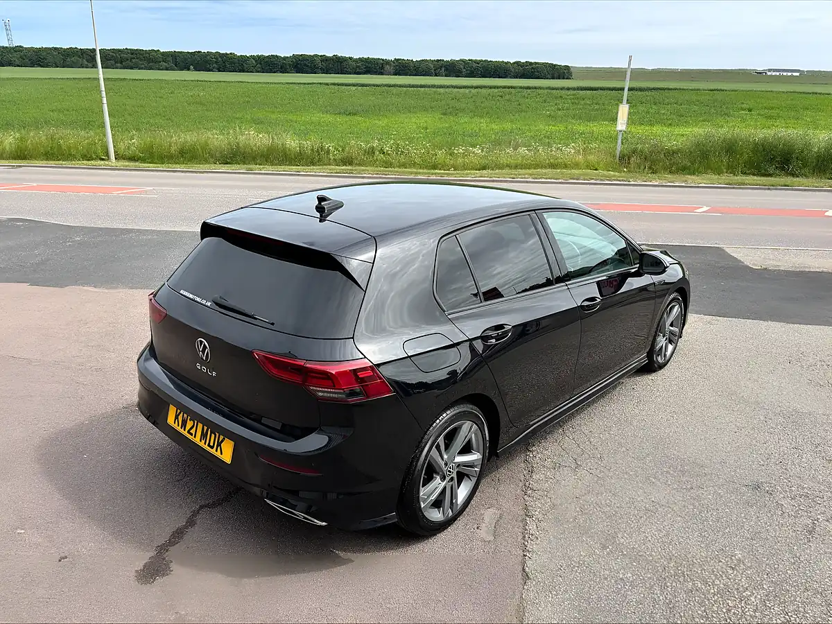 Used 2021 Volkswagen Golf R-Line Black - Interior and Exterior details 4