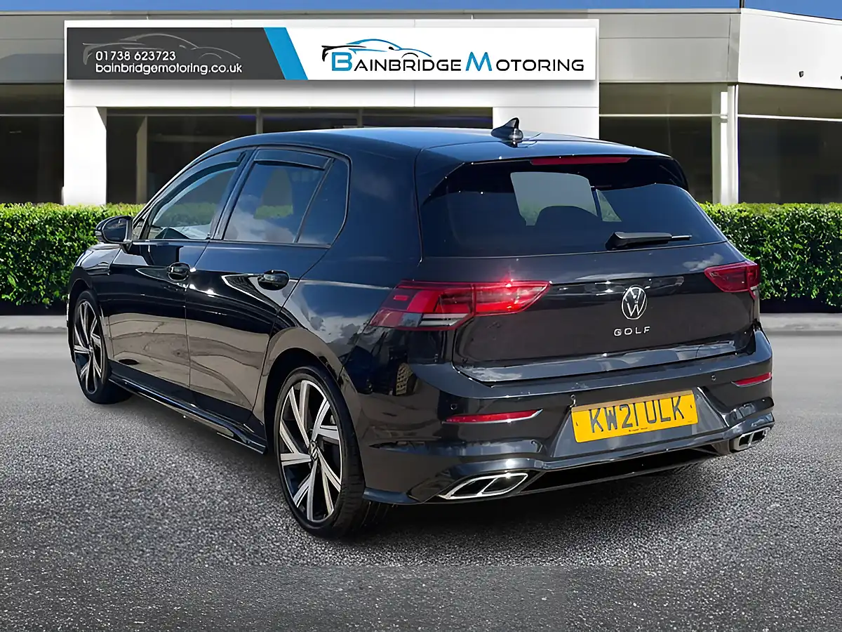 Used 2021 Volkswagen Golf R-Line Black - Interior and Exterior details 5