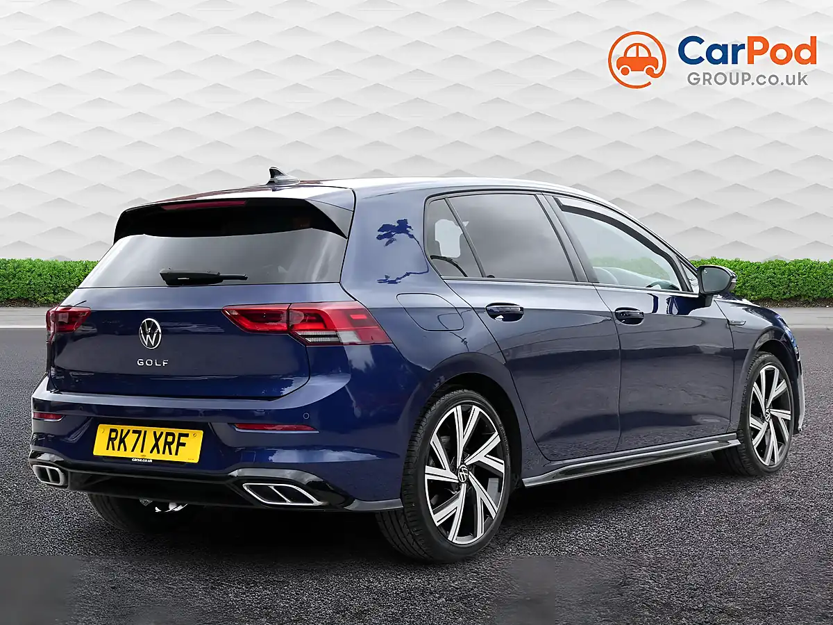 Used 2021 Volkswagen Golf R-Line Blue - Interior and Exterior details 4