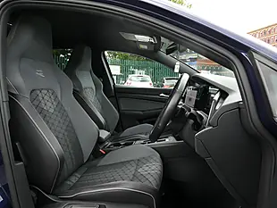 Used 2021 Volkswagen Golf R-Line Blue - Interior and Exterior details 6
