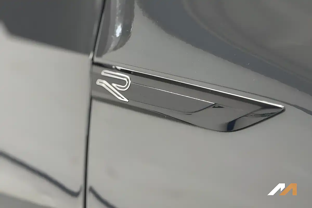 Used 2021 Volkswagen Golf R-Line Grey - Interior and Exterior details 10
