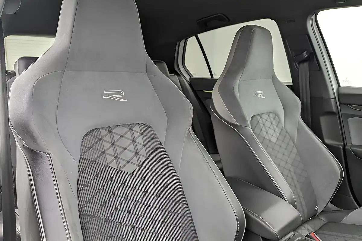 Used 2021 Volkswagen Golf R-Line White - Interior and Exterior details 12