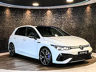 Used 2021 Volkswagen Golf R Pure White - Interior and Exterior details 11