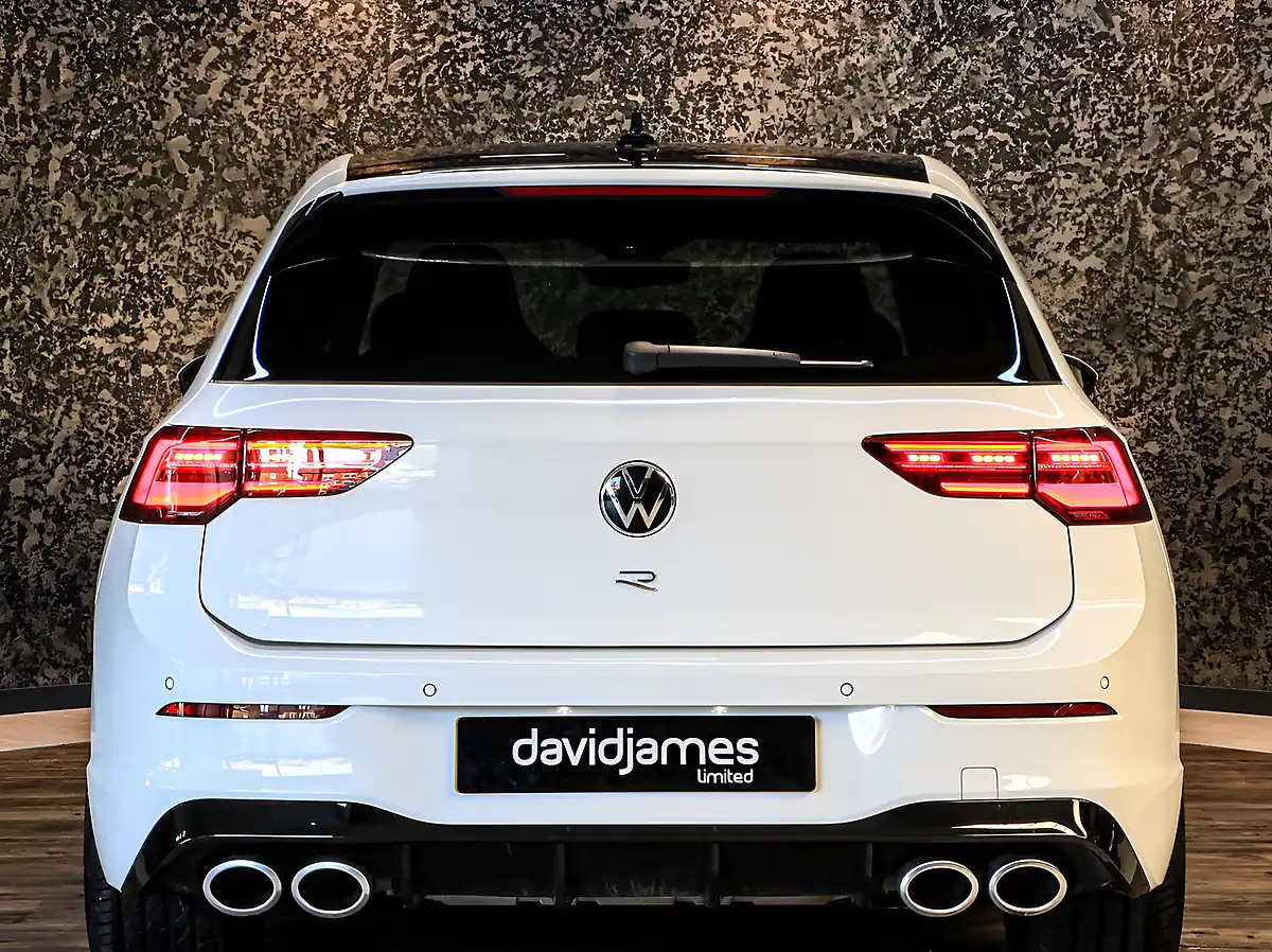Used 2021 Volkswagen Golf R Pure White - Interior and Exterior details 8