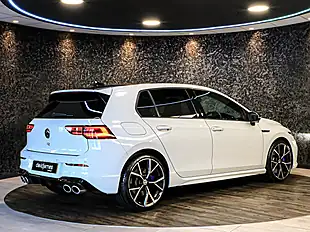 Used 2021 Volkswagen Golf R Pure White - Interior and Exterior details 9