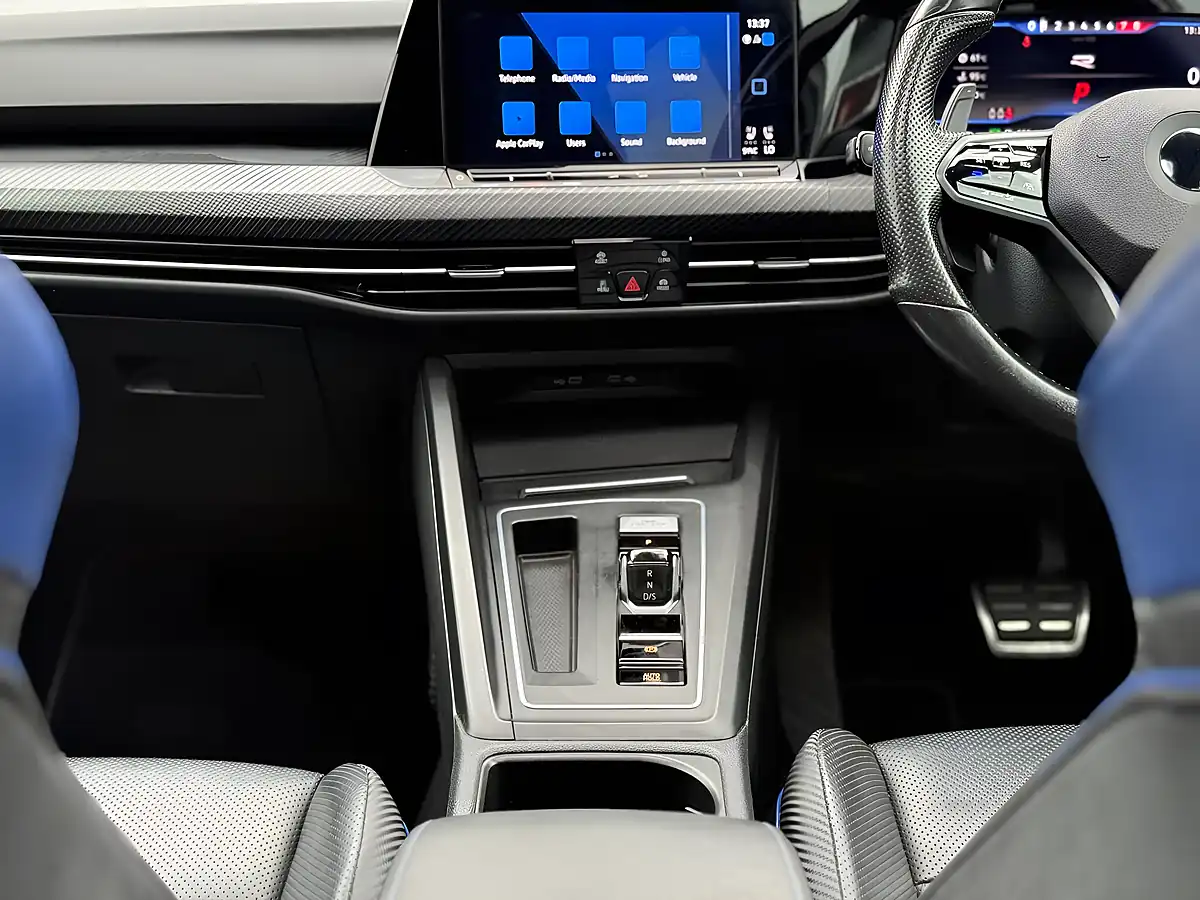 Used 2021 Volkswagen Golf R White - Interior and Exterior details 16