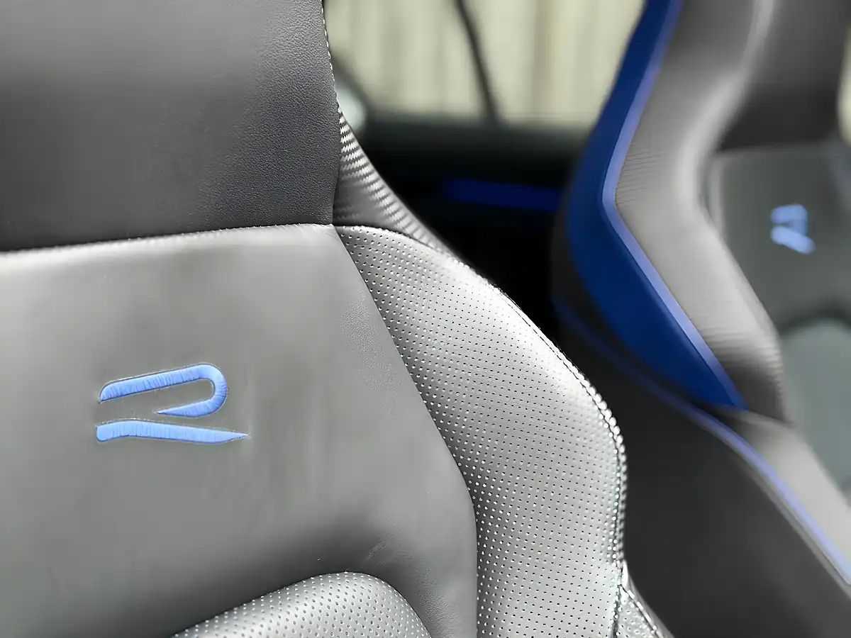 Used 2021 Volkswagen Golf R White - Interior and Exterior details 17