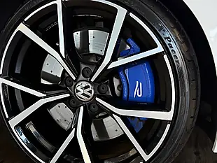 Used 2021 Volkswagen Golf R White - Interior and Exterior details 20