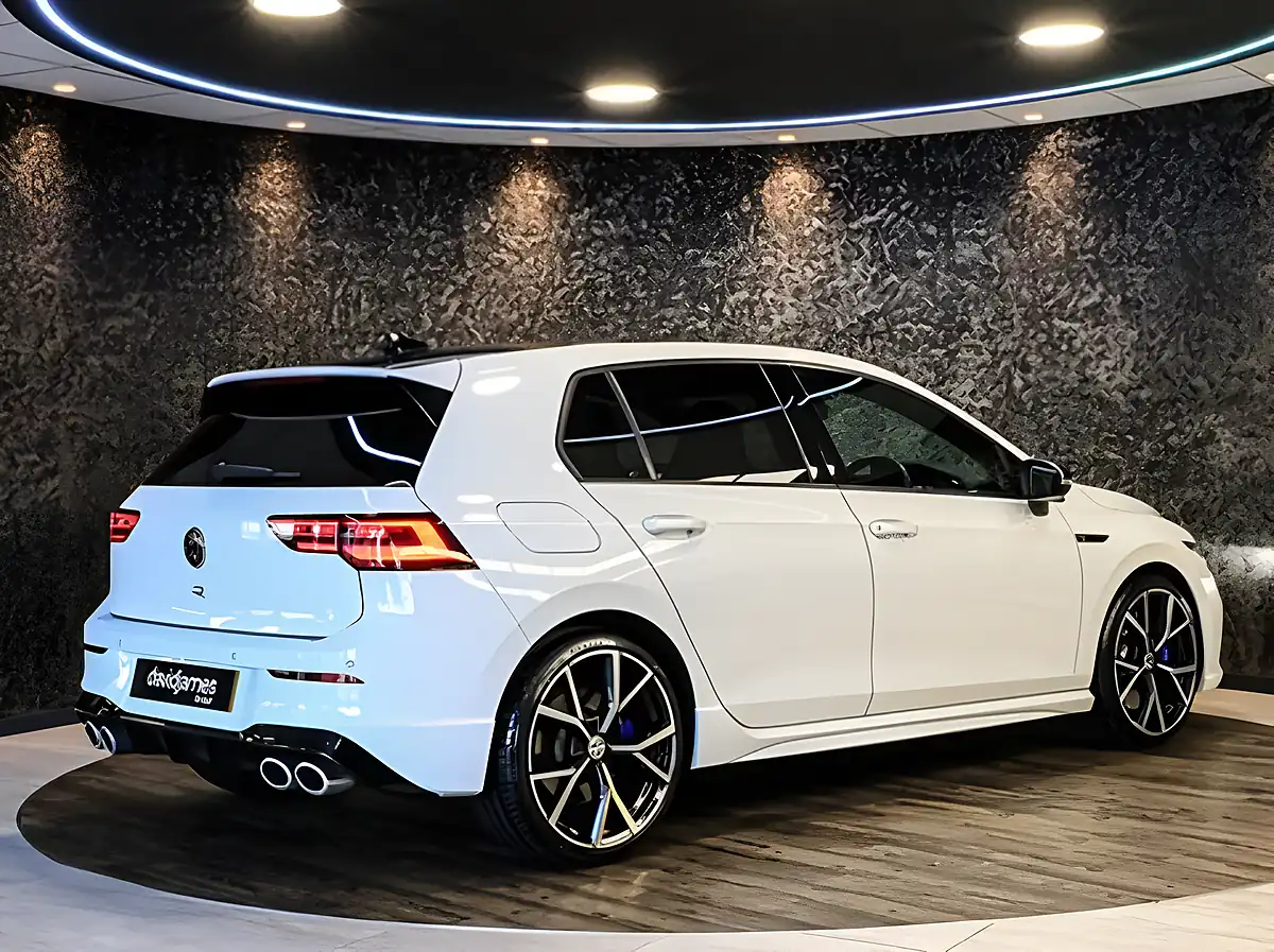 Used 2021 Volkswagen Golf R White - Interior and Exterior details 6
