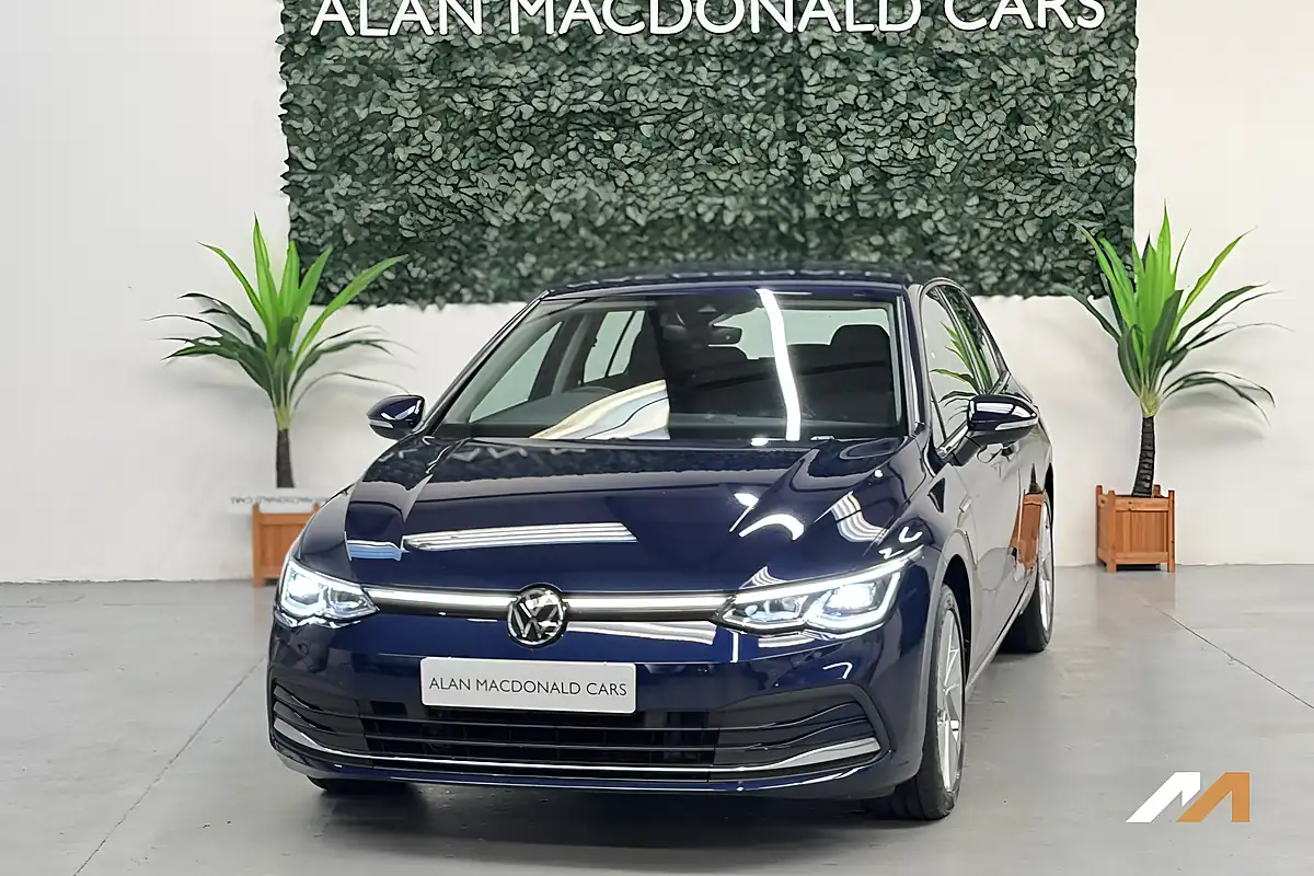 Used 2021 Volkswagen Golf Style Atlantic Blue - Interior and Exterior details 10