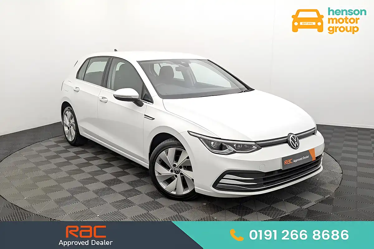 Used 2021 Volkswagen Golf Style White - Front View