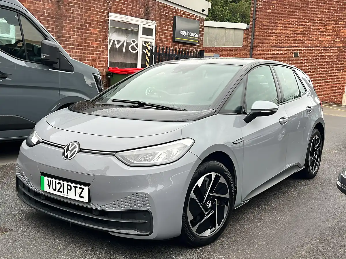 Used 2021 Volkswagen ID.3 Life Grey - Interior and Exterior details 2