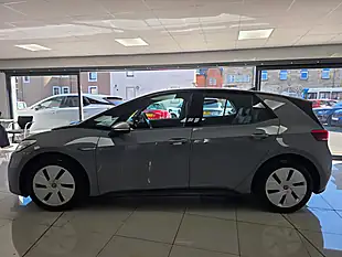 Used 2021 Volkswagen ID.3 Life Grey - Interior and Exterior details 16
