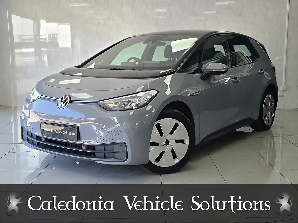 Used 2021 Volkswagen ID.3 Life Grey - Interior and Exterior details 2