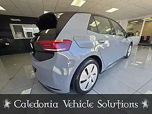 Used 2021 Volkswagen ID.3 Life Grey - Interior and Exterior details 4