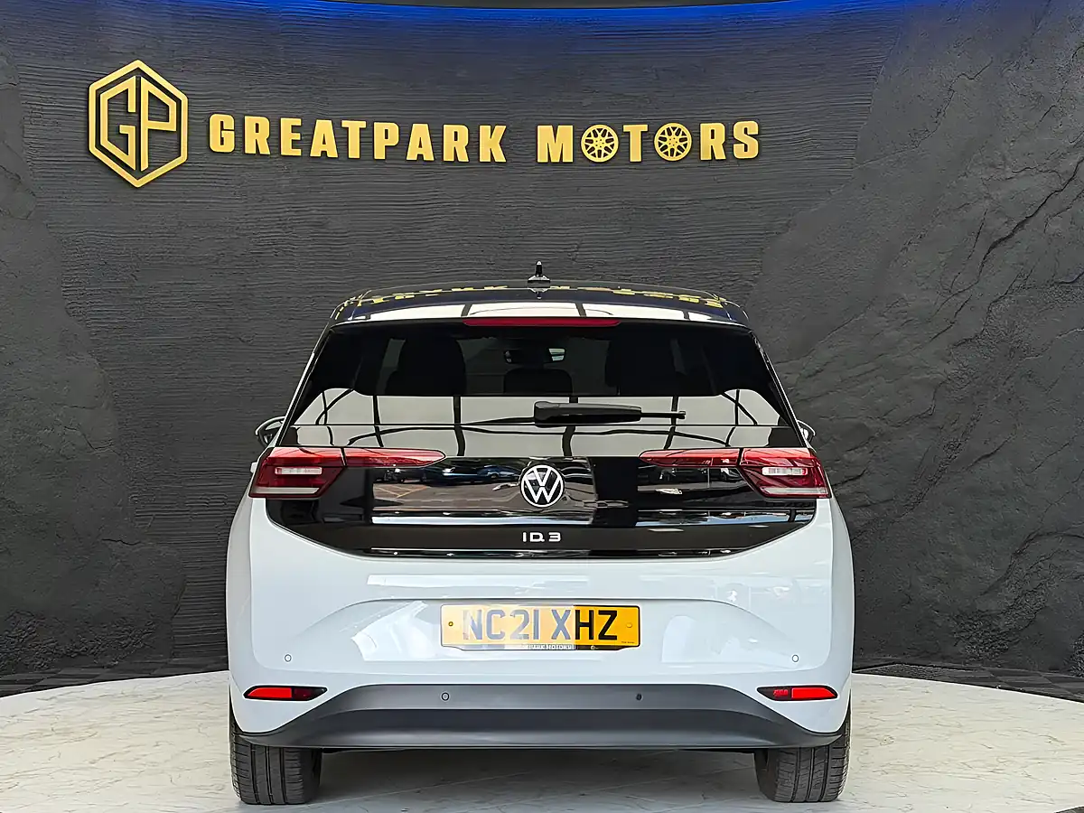 Used 2021 Volkswagen ID.3 Pro Business White - Interior and Exterior details 6