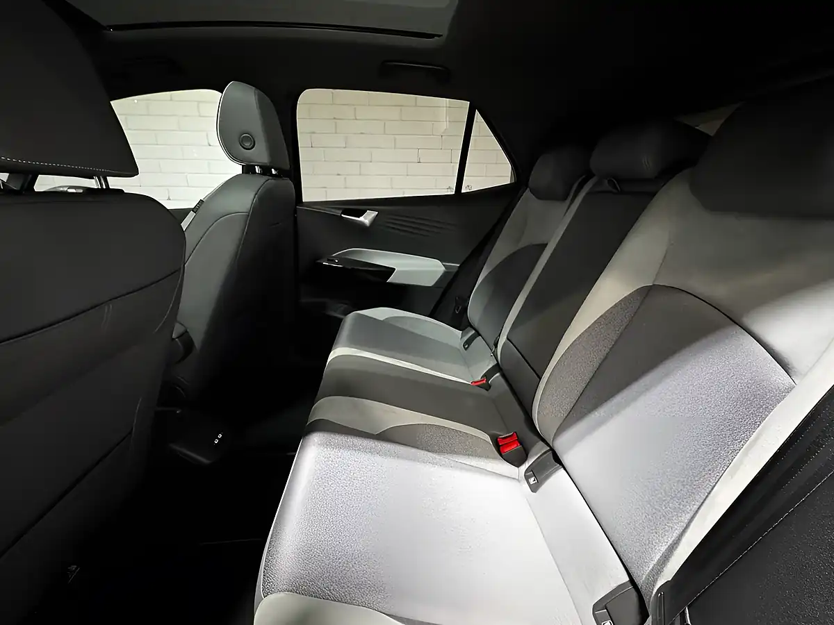 Used 2021 Volkswagen ID.3 Pro Family Grey - Interior and Exterior details 13