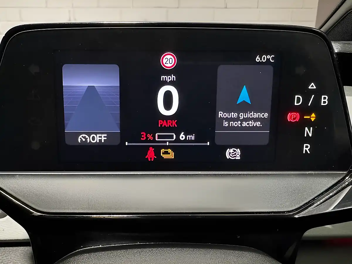 Used 2021 Volkswagen ID.3 Pro Family Grey - Interior and Exterior details 15