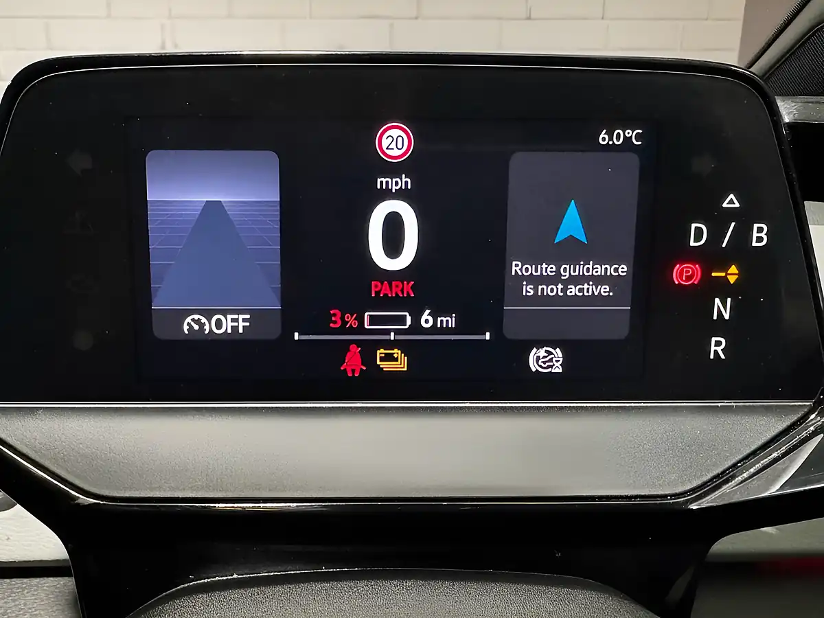 Used 2021 Volkswagen ID.3 Pro Family Grey - Interior and Exterior details 15