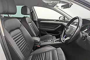 Used 2021 Volkswagen Passat Gte White - Interior and Exterior details 3
